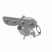 Load image into Gallery viewer, MagnaFlow Exhaust Products 22-081 OEM Grade Manifold Catalytic Converter for Select Hyundai Elantra, Hyundai Elantra Coupe, Hyundai Elantra GT, Kia Forte, Kia Forte Koup, Kia Soul