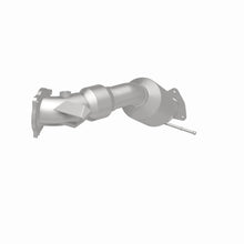 Load image into Gallery viewer, MagnaFlow Exhaust Products 21-537 OEM Grade Direct-Fit Catalytic Converter for Select Land Rover LR2, Land Rover Range Rover Evoque