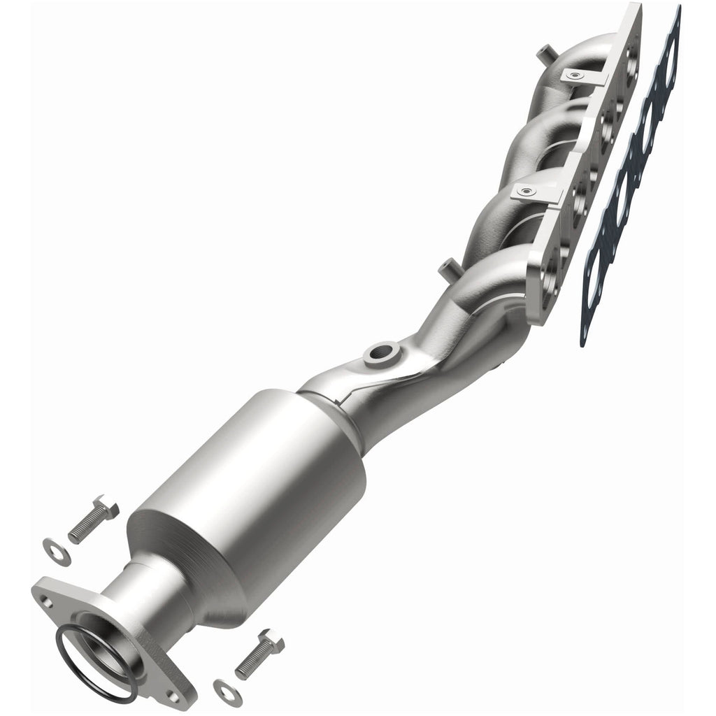 MagnaFlow Exhaust Products 49356 OEM Grade Manifold Catalytic Converter for Select INFINITI QX56, Nissan Armada, Nissan NV2500, Nissan NV3500, Nissan Pathfinder, Nissan Pathfinder Armada, Nissan TITAN