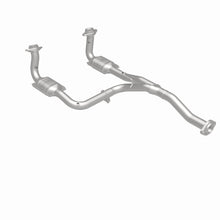 Load image into Gallery viewer, MagnaFlow Exhaust Products 49186 OEM Grade Direct-Fit Catalytic Converter for Select Jeep Liberty