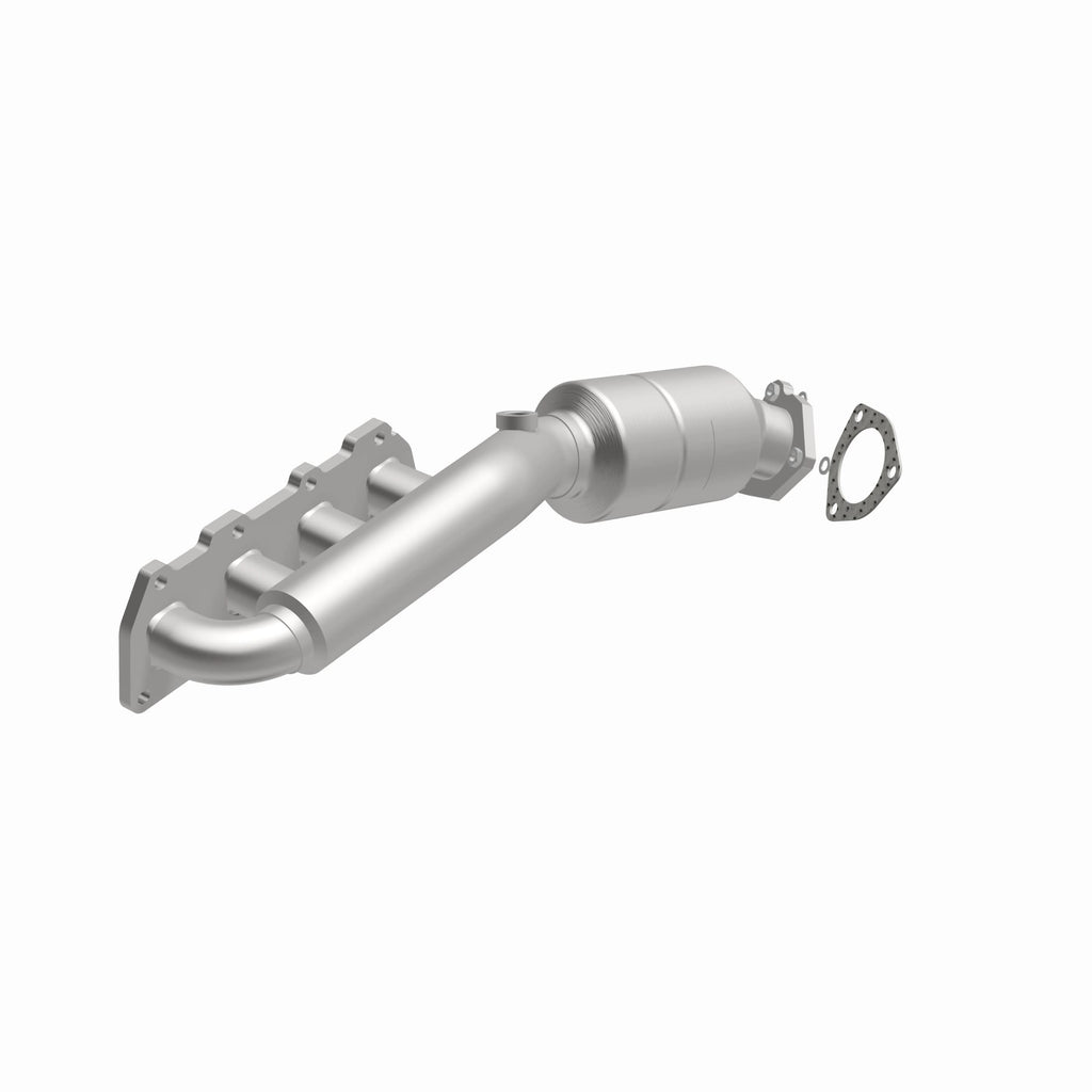 MagnaFlow Exhaust Products 50799 HM Grade Manifold Catalytic Converter for Select Volkswagen Passat