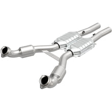 Load image into Gallery viewer, MagnaFlow Exhaust Products 441137 California CARB Direct-Fit Catalytic Converter for Select Chevrolet Corvette