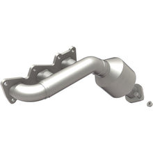 Load image into Gallery viewer, MagnaFlow Exhaust Products 51072 OEM Grade Manifold Catalytic Converter for Select Kia Borrego