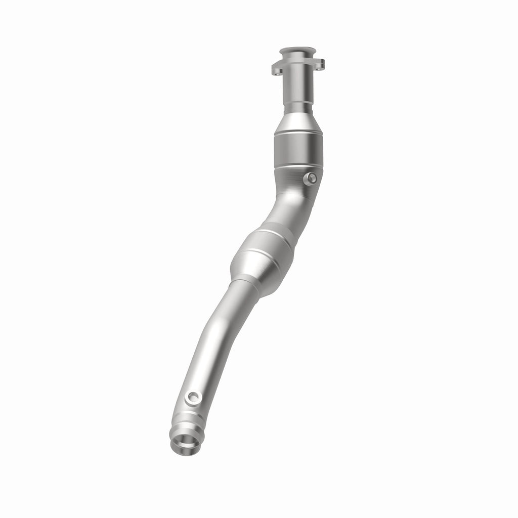 MagnaFlow Exhaust Products 21-717 OEM Grade Direct-Fit Catalytic Converter for Select Land Rover LR4