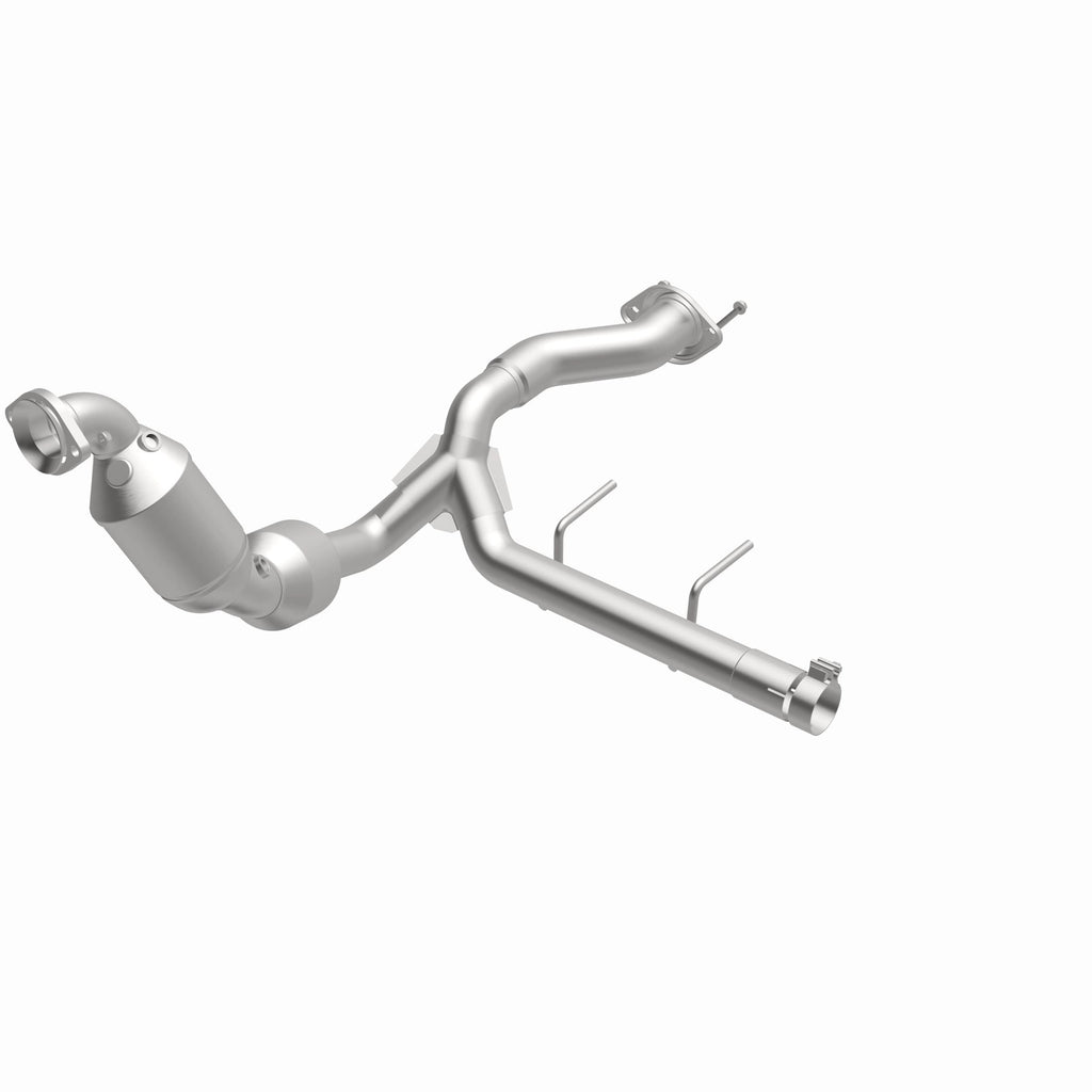 MagnaFlow Exhaust Products 280758 OEM Grade Direct-Fit Catalytic Converter for Select Ford F-150