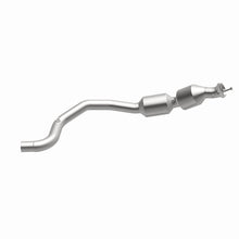 Load image into Gallery viewer, MagnaFlow Exhaust Products 21-535 OEM Grade Direct-Fit Catalytic Converter for Select Land Rover Range Rover, Land Rover Range Rover Sport