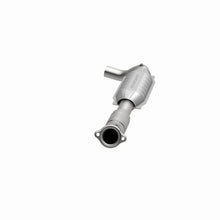 Load image into Gallery viewer, MagnaFlow Exhaust Products 447133 California CARB Direct-Fit Catalytic Converter for Select Ford F-150, Ford F-250
