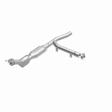 Load image into Gallery viewer, MagnaFlow Exhaust Products 447132 California CARB Direct-Fit Catalytic Converter for Select Ford F-150