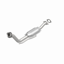 Load image into Gallery viewer, MagnaFlow Exhaust Products 93367 Standard Grade Direct-Fit Catalytic Converter for Select Ford Country Squire, Ford LTD, Ford LTD Crown Victoria, Lincoln Town Car, Mercury Colony Park, Mercury Grand Marquis