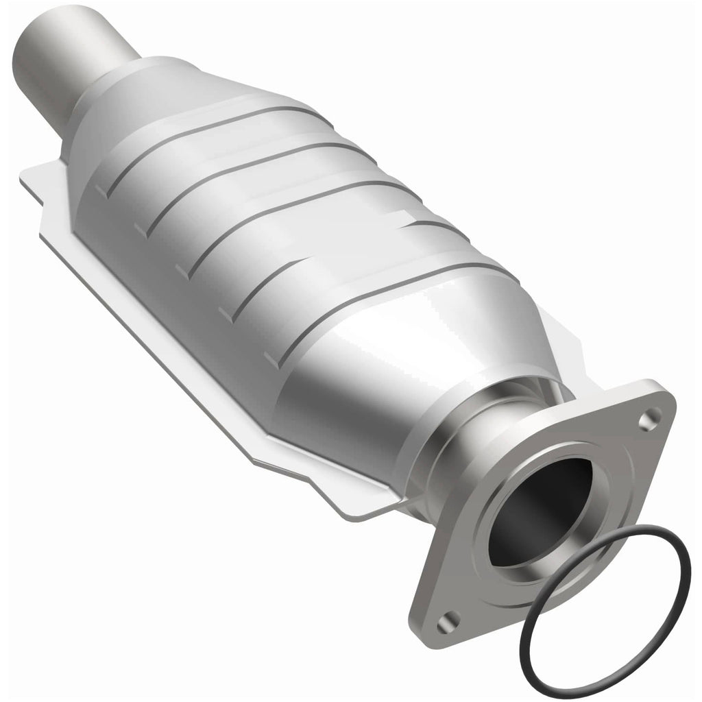 MagnaFlow Exhaust Products 49980 OEM Grade Direct-Fit Catalytic Converter for Select Ford Five Hundred, Ford Freestyle, Mercury Montego