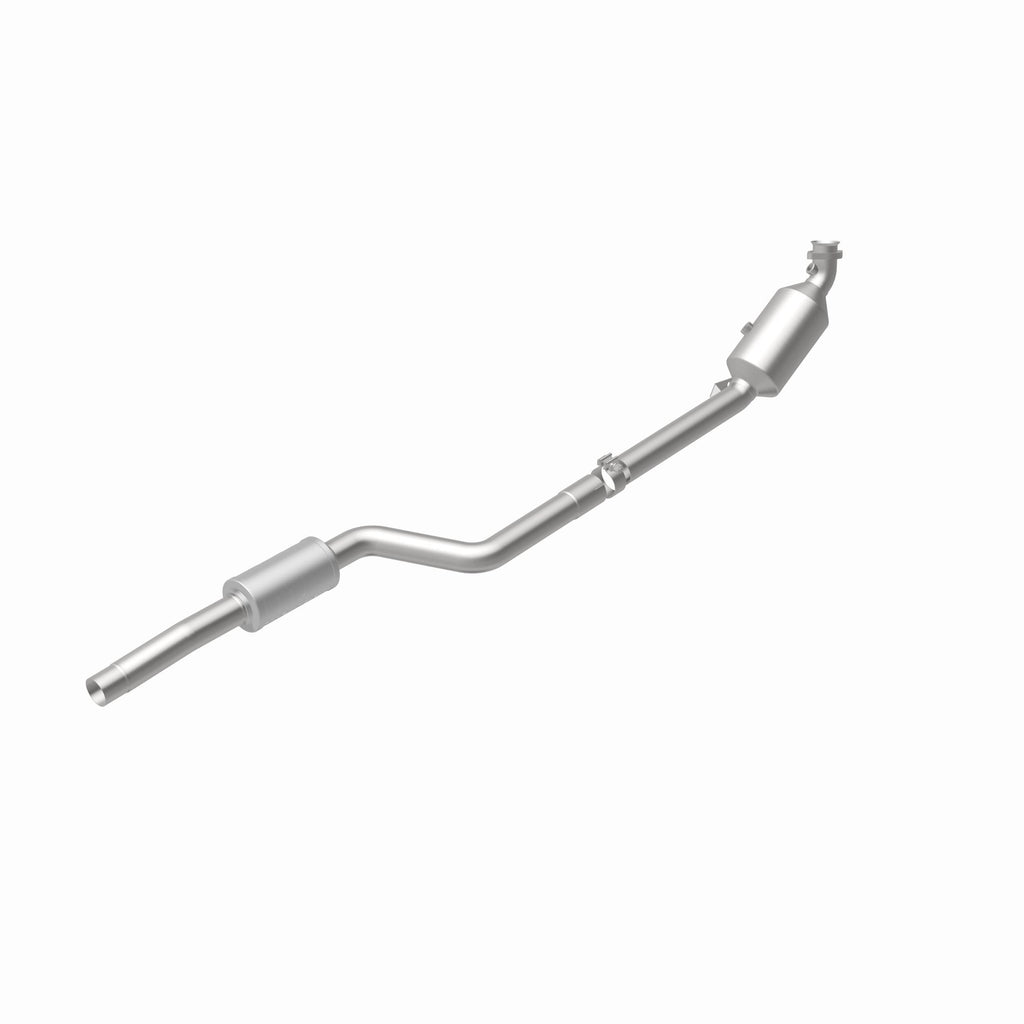 MagnaFlow Exhaust Products 21-498 OEM Grade Direct-Fit Catalytic Converter for Select Mercedes-Benz C300