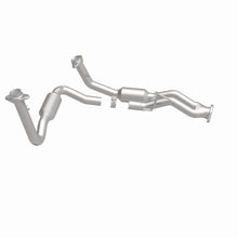 Load image into Gallery viewer, MagnaFlow Exhaust Products 5451444 California CARB Direct-Fit Catalytic Converter for Select Jeep Commander, Jeep Grand Cherokee