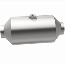 Load image into Gallery viewer, MagnaFlow Exhaust Products 6561355 California CARB Universal Catalytic Converter for Select Ford Mustang, Hyundai Kona N, Jaguar XE, Jeep Compass, Jeep Patriot, Mercedes-Benz SL450, Mercedes-Benz SL550, Mercedes-Benz SL63 AMG, Mercedes-Benz SL65 AMG,