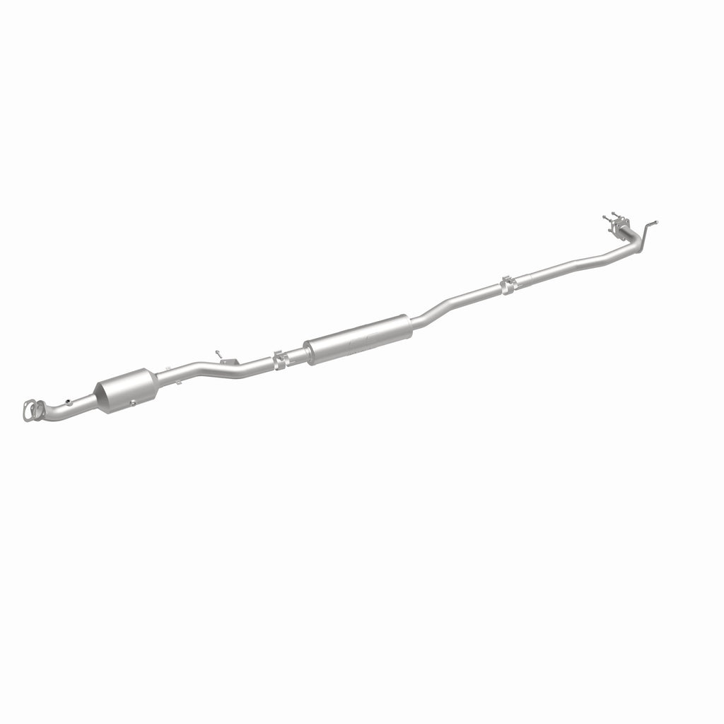 MagnaFlow Exhaust Products 280570 OEM Grade Direct-Fit Catalytic Converter for Select Mitsubishi Outlander Sport