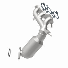Load image into Gallery viewer, MagnaFlow Exhaust Products 52545 OEM Grade Manifold Catalytic Converter for Select Lexus RX350, Toyota Highlander, Toyota Sienna