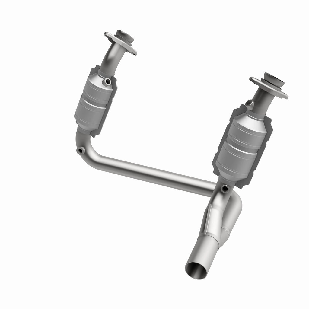 MagnaFlow Exhaust Products 51770 OEM Grade Direct-Fit Catalytic Converter for Select Dodge Durango
