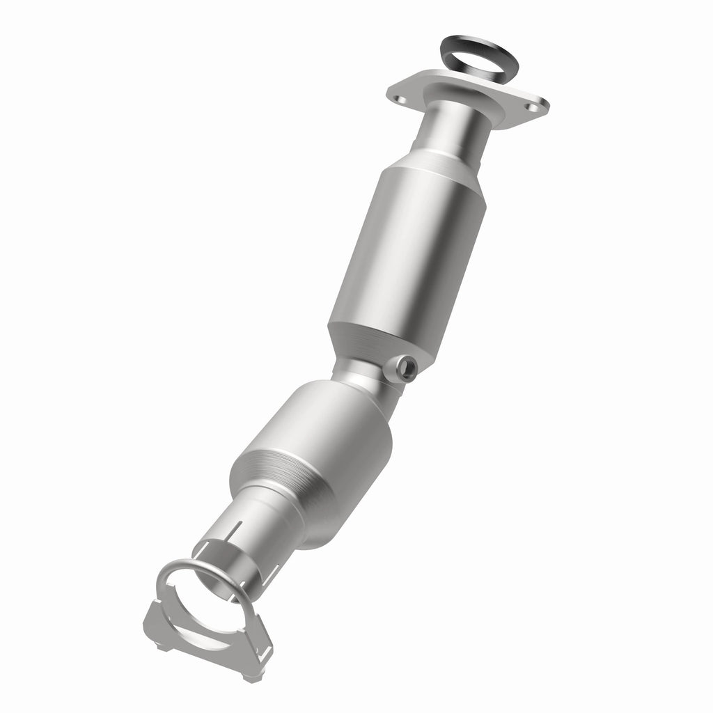 MagnaFlow Exhaust Products 52455 OEM Grade Direct-Fit Catalytic Converter for Select Toyota Prius, Toyota Prius Plug-In