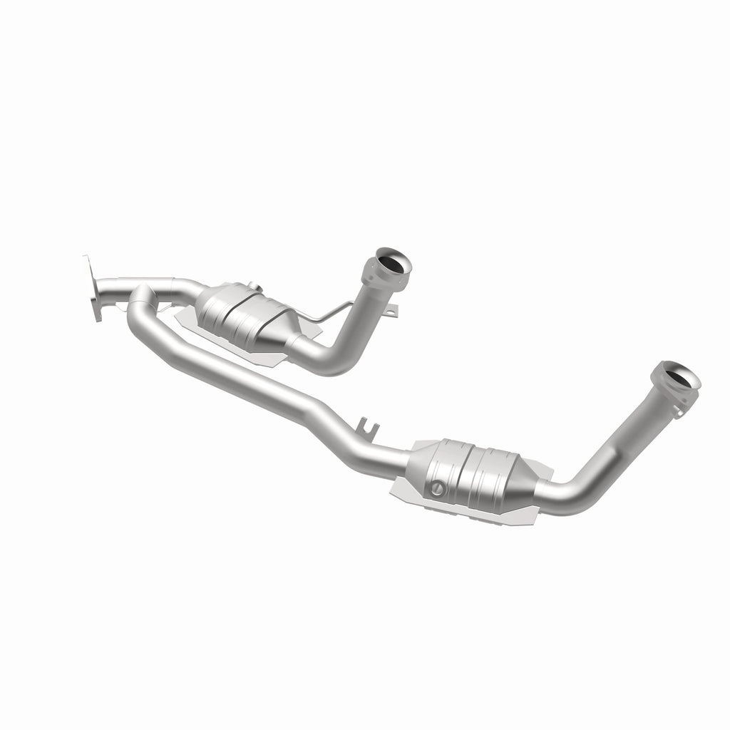 MagnaFlow Exhaust Products 49079 OEM Grade Direct-Fit Catalytic Converter for Select Ford Freestar, Mercury Monterey