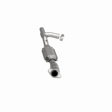 Load image into Gallery viewer, MagnaFlow Exhaust Products 51792 OEM Grade Direct-Fit Catalytic Converter for Select Ford Expedition, Ford F-150, Lincoln Navigator