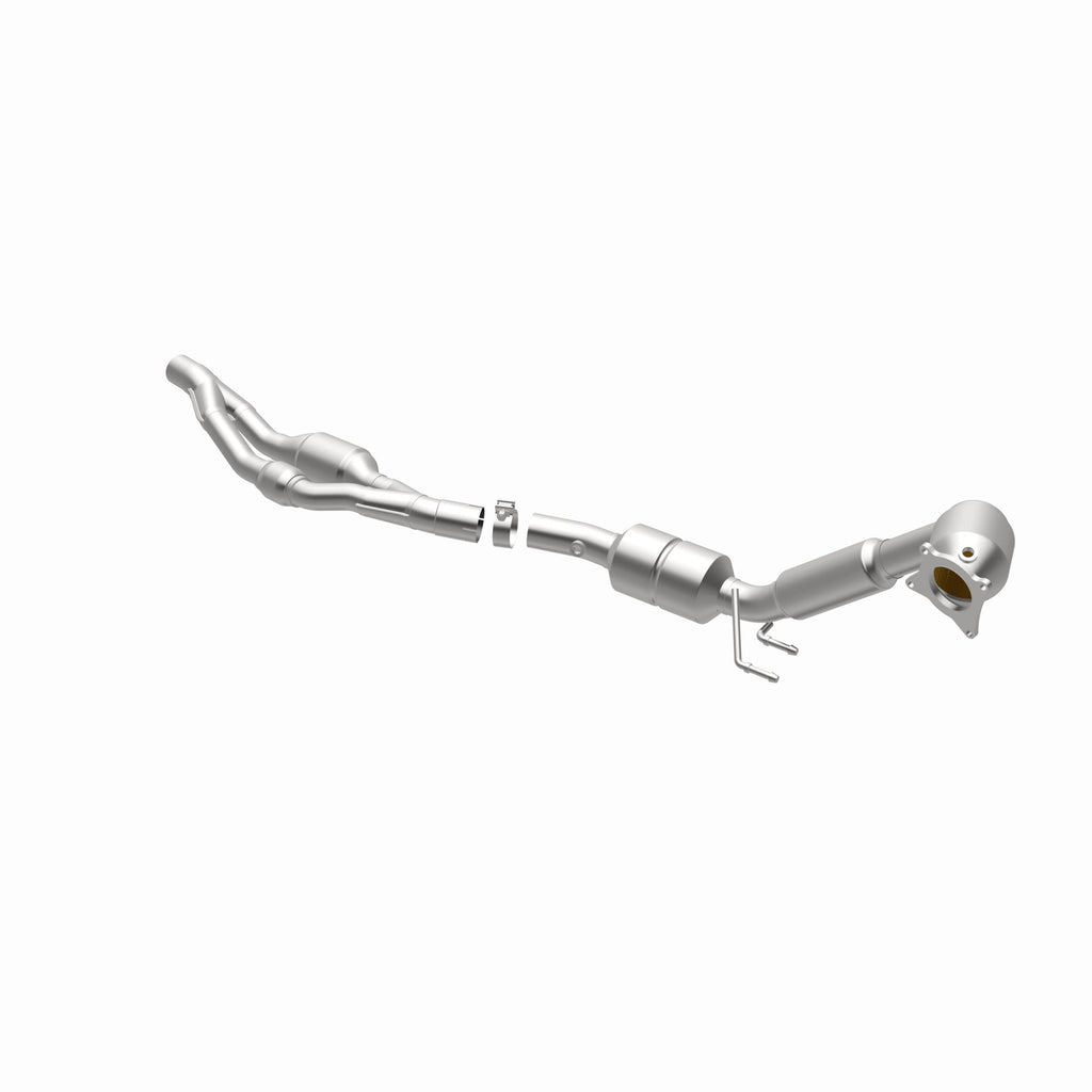 MagnaFlow Exhaust Products 49715 OEM Grade Direct-Fit Catalytic Converter for Select Audi TT, Audi TT Quattro