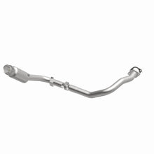 Load image into Gallery viewer, MagnaFlow Exhaust Products 21-532 OEM Grade Direct-Fit Catalytic Converter for Select Land Rover LR4, Land Rover Range Rover Sport