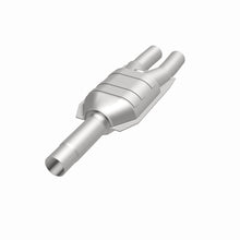 Load image into Gallery viewer, MagnaFlow Exhaust Products 23286 HM Grade Direct-Fit Catalytic Converter for Select Chrysler Concorde, Dodge Intrepid, Eagle Vision