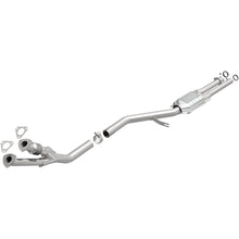 Load image into Gallery viewer, MagnaFlow Exhaust Products 3322554 California CARB Direct-Fit Catalytic Converter for Select BMW 325i, BMW 325iX, BMW 325is