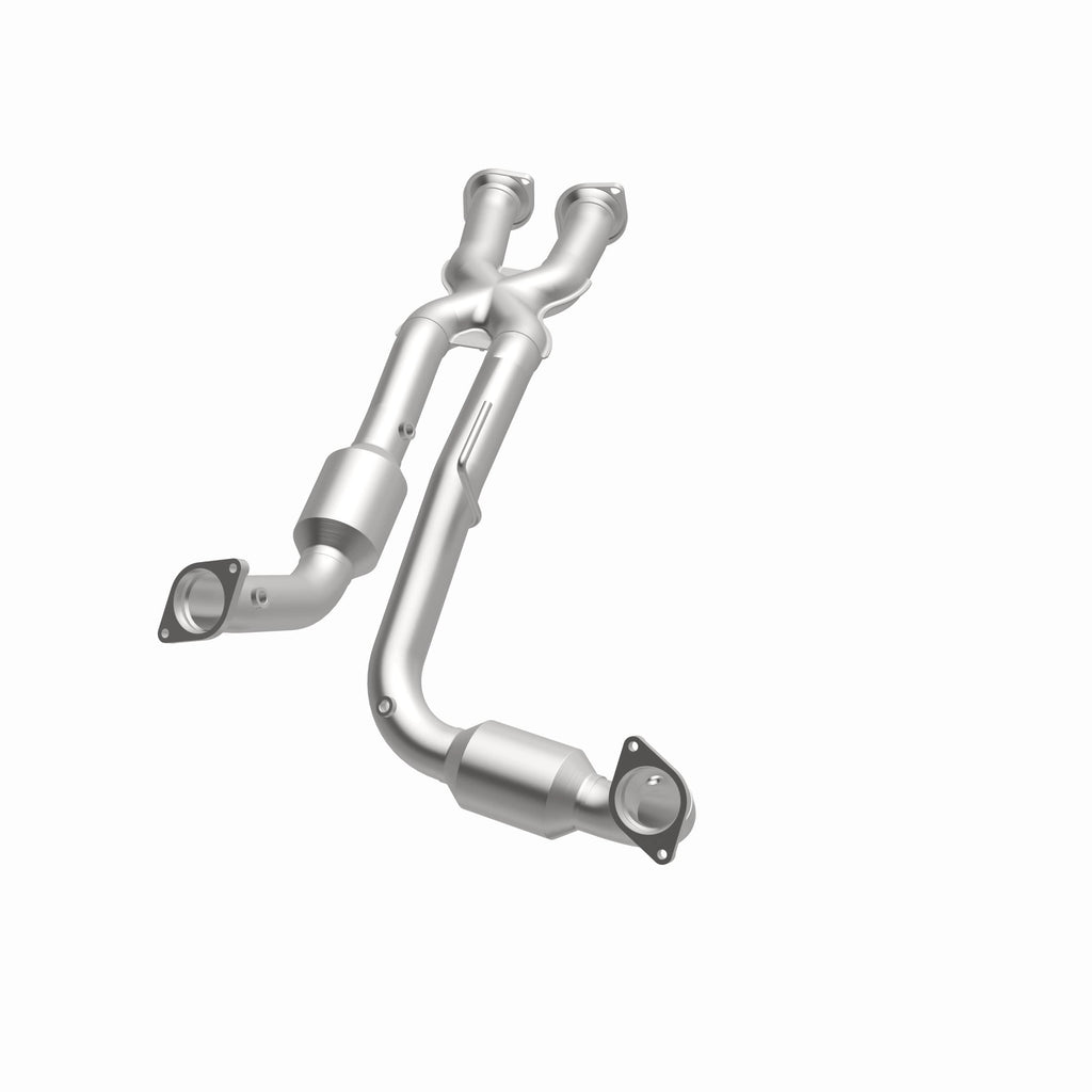 MagnaFlow Exhaust Products 49046 OEM Grade Direct-Fit Catalytic Converter for Select Jeep Grand Cherokee