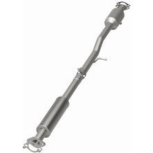 Load image into Gallery viewer, MagnaFlow Exhaust Products 5571815 California CARB Direct-Fit Catalytic Converter for Select Hyundai Tucson