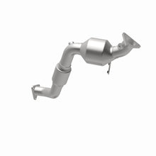 Load image into Gallery viewer, MagnaFlow Exhaust Products 52585 OEM Grade Direct-Fit Catalytic Converter for Select Audi Q7, Volkswagen Touareg