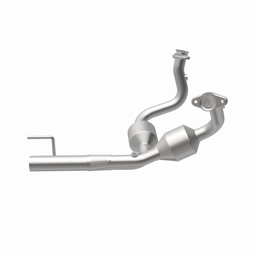 MagnaFlow Exhaust Products 49070 OEM Grade Direct-Fit Catalytic Converter for Select Jeep Grand Cherokee