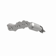 Load image into Gallery viewer, MagnaFlow Exhaust Products 51228 OEM Grade Manifold Catalytic Converter for Select Toyota 4Runner, Toyota FJ Cruiser