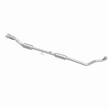 Load image into Gallery viewer, MagnaFlow Exhaust Products 280376 OEM Grade Direct-Fit Catalytic Converter for Select Nissan Kicks, Nissan Versa