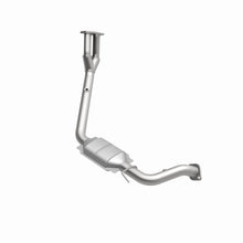 Load image into Gallery viewer, MagnaFlow Exhaust Products 23636 HM Grade Direct-Fit Catalytic Converter for Select Isuzu Rodeo, Isuzu Rodeo Sport