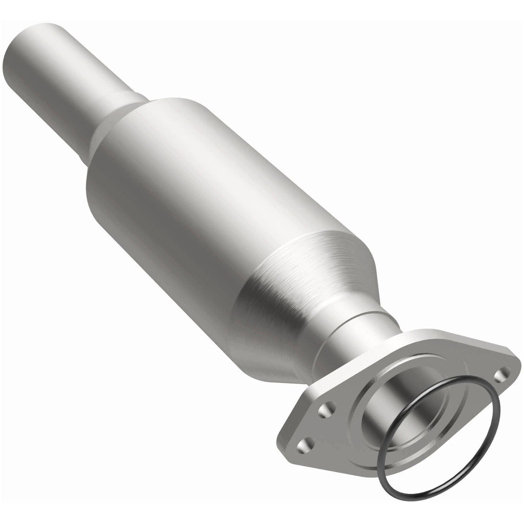 MagnaFlow Exhaust Products 52470 OEM Grade Direct-Fit Catalytic Converter for Select Ford Fusion