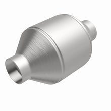 Load image into Gallery viewer, MagnaFlow Exhaust Products 51654 OEM Grade Universal Catalytic Converter for Select Acura MDX, Acura TL, Ford Five Hundred, Ford Freestyle, Honda Accord, Honda CR-Z, Honda Fit, Honda HR-V, Honda Insight, Honda Odyssey, Honda Pilot, Honda Ridgeline,