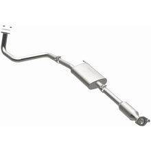 Load image into Gallery viewer, MagnaFlow Exhaust Products 280578 OEM Grade Direct-Fit Catalytic Converter for Select Kia Soul