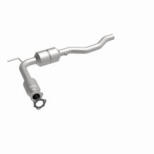 Load image into Gallery viewer, MagnaFlow Exhaust Products 51342 OEM Grade Direct-Fit Catalytic Converter for Select Volkswagen EuroVan