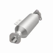 Load image into Gallery viewer, MagnaFlow Exhaust Products 4481876 California CARB Direct-Fit Catalytic Converter for Select Hyundai Elantra, Hyundai Tiburon