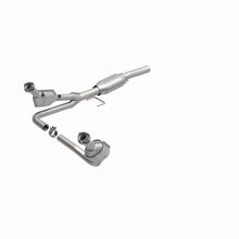 Load image into Gallery viewer, MagnaFlow Exhaust Products 51392 OEM Grade Direct-Fit Catalytic Converter for Select Dodge Dakota