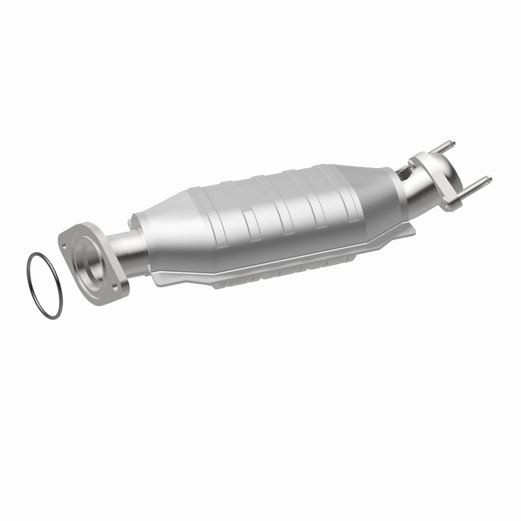 MagnaFlow Exhaust Products 25210 HM Grade Direct-Fit Catalytic Converter for Select Ford Five Hundred, Ford Freestyle, Mercury Montego