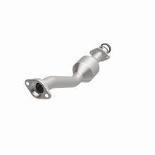Load image into Gallery viewer, MagnaFlow Exhaust Products 557110 California CARB Direct-Fit Catalytic Converter for Select Nissan Juke