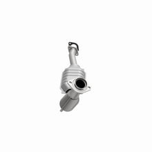 Load image into Gallery viewer, MagnaFlow Exhaust Products 23331 HM Grade Direct-Fit Catalytic Converter for Select Ford Crown Victoria, Lincoln Town Car, Mercury Grand Marquis