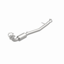 Load image into Gallery viewer, MagnaFlow Exhaust Products 5451754 California CARB Direct-Fit Catalytic Converter for Select Land Rover Range Rover