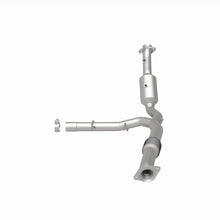 Load image into Gallery viewer, MagnaFlow Exhaust Products 280219 OEM Grade Direct-Fit Catalytic Converter for Select Ford Expedition, Lincoln Navigator