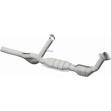 Load image into Gallery viewer, MagnaFlow Exhaust Products 24090 HM Grade Direct-Fit Catalytic Converter for Select Ford F-150, Lincoln Mark LT