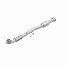 Load image into Gallery viewer, MagnaFlow Exhaust Products 5671504 California CARB Direct-Fit Catalytic Converter for Select Nissan Altima