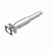 Load image into Gallery viewer, MagnaFlow Exhaust Products 4481515 California CARB Direct-Fit Catalytic Converter for Select Buick LeSabre, Buick Park Avenue, Buick Riviera, Oldsmobile 88, Oldsmobile Aurora, Oldsmobile LSS, Oldsmobile Regency, Pontiac Bonneville