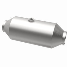 Load image into Gallery viewer, MagnaFlow Exhaust Products 51366 OEM Grade Universal Catalytic Converter for Select Cadillac Escalade, Cadillac Escalade ESV, Chevrolet Silverado 1500, Chevrolet Silverado LTD, Chevrolet Suburban, Chevrolet Tahoe, Ford E-250, Ford E-350 Super Duty, Ford