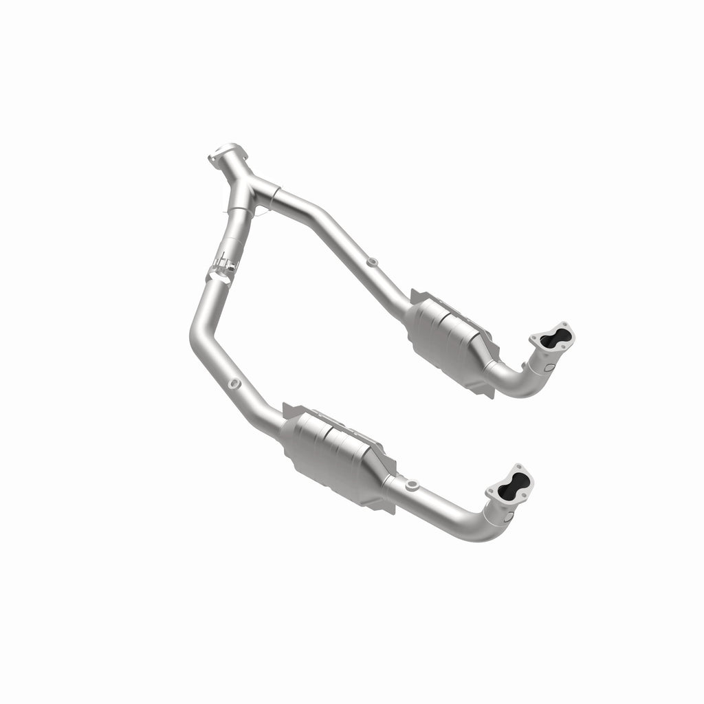 MagnaFlow Exhaust Products 4551028 California CARB Direct-Fit Catalytic Converter for Select Land Rover Discovery